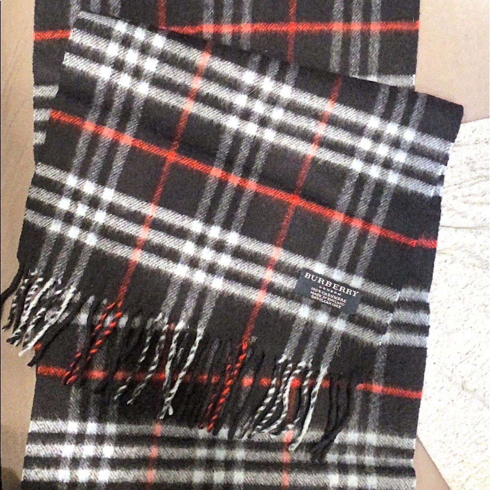 Burberry scarf